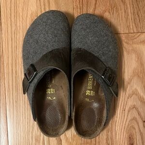 Rare Birkenstock Gray Wool Clogs - Size 39